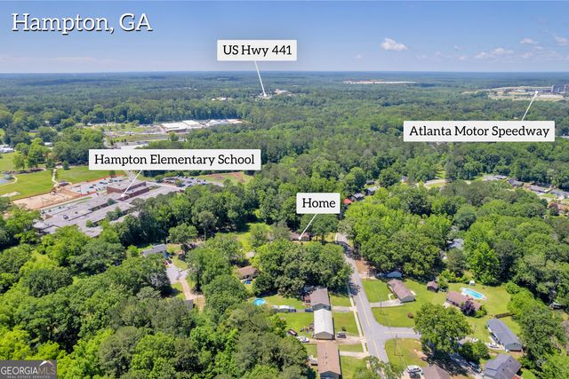 15 Porter Circle, Hampton, GA 30228