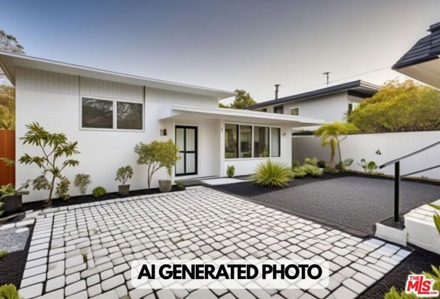 1207 S Harvard Boulevard, Los Angeles, CA 90006