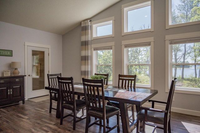 N9310 22nd Avenue, Necedah, WI 54646