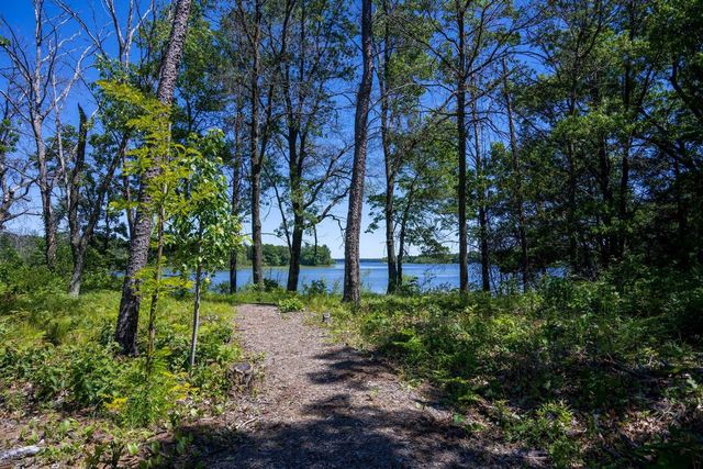 N9310 22nd Avenue, Necedah, WI 54646