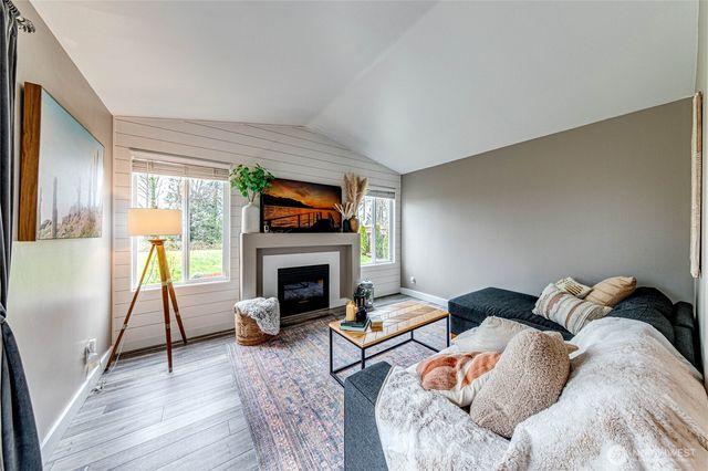 1107 Loves Hill Drive, Sultan, WA 98294