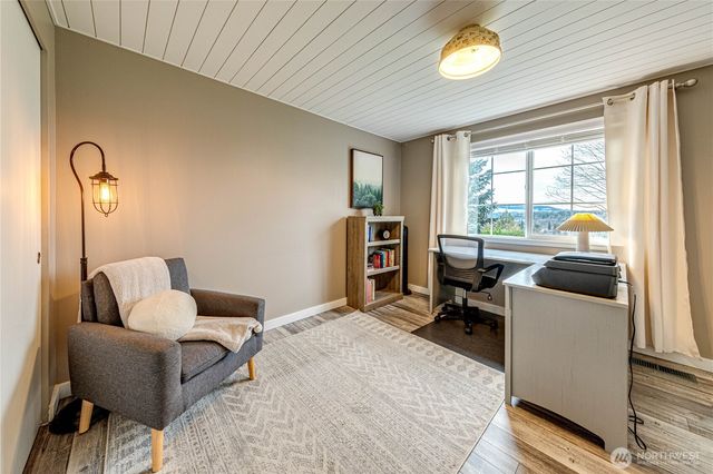 1107 Loves Hill Drive, Sultan, WA 98294