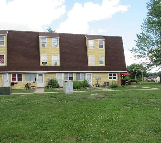 9097 N 95th STREET #H, Milwaukee, WI 53224