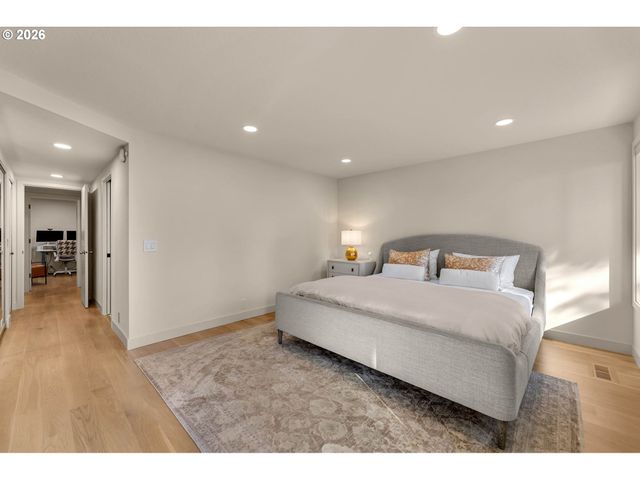 2609 Se BALBOA Dr, Vancouver, WA 98683