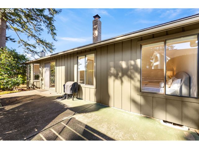 2609 Se BALBOA Dr, Vancouver, WA 98683