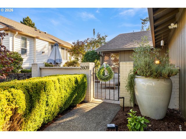 2609 Se BALBOA Dr, Vancouver, WA 98683