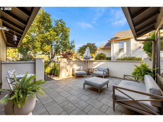 2609 Se BALBOA Dr, Vancouver, WA 98683