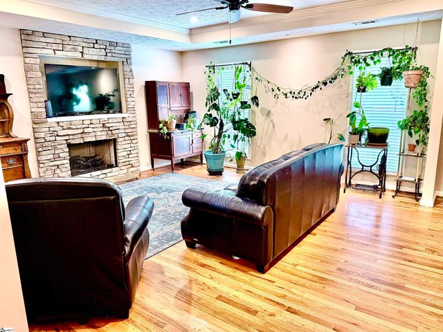 805 Marion Street, Travelers Rest, SC 29690