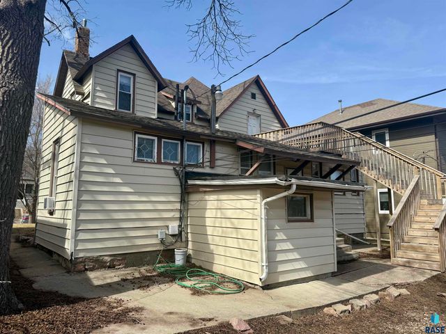 614 S 2nd Ave Avenue, Sioux Falls, SD 57104