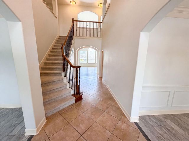 15822 Maple Shores Drive, Houston, TX 77044
