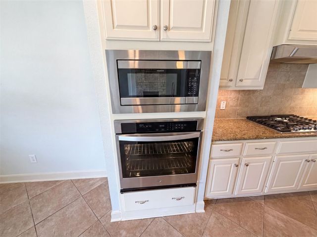 15822 Maple Shores Drive, Houston, TX 77044