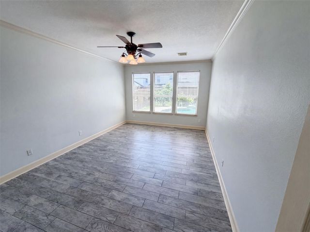 15822 Maple Shores Drive, Houston, TX 77044
