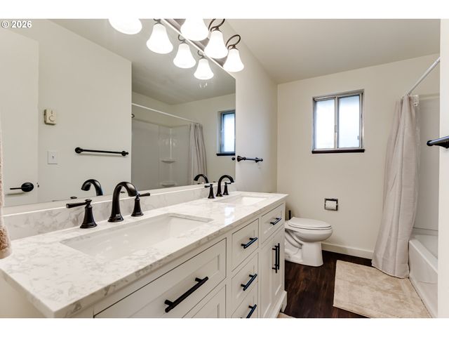 1085 STILLMAN Ave, Eugene, OR 97404