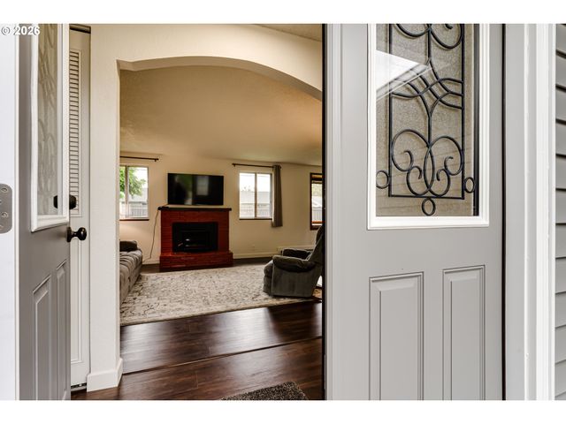 1085 STILLMAN Ave, Eugene, OR 97404