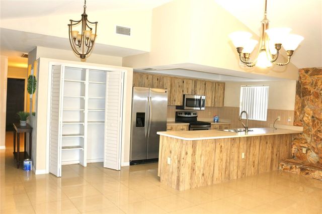 7590 N CAESAR POINT, Dunnellon, FL 34433