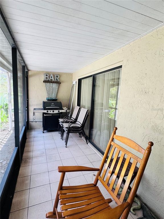 Image 16 of property listing at 7590 N CAESAR POINT, Dunnellon, FL 34433