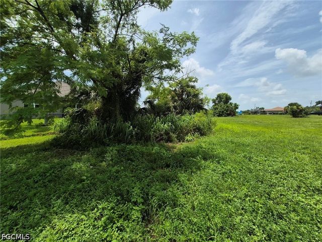 4149 Old Burnt Store RD N, Cape Coral, FL 33993