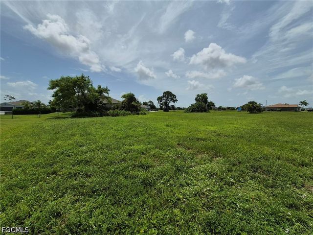 4149 Old Burnt Store RD N, Cape Coral, FL 33993