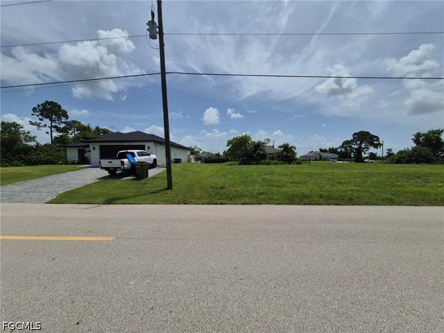 4149 Old Burnt Store RD N, Cape Coral, FL 33993
