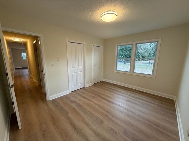 111 Oak Log Lake Rd., Conway, SC 29526