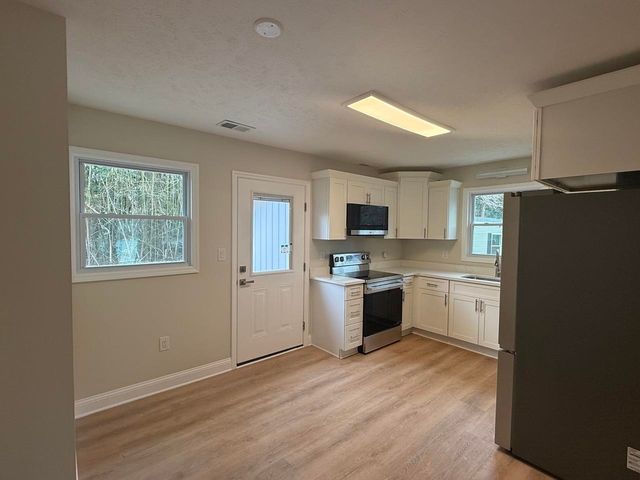 111 Oak Log Lake Rd., Conway, SC 29526