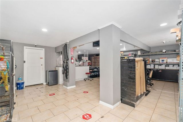 10240 Atlantic Ave, South Gate, CA 90280