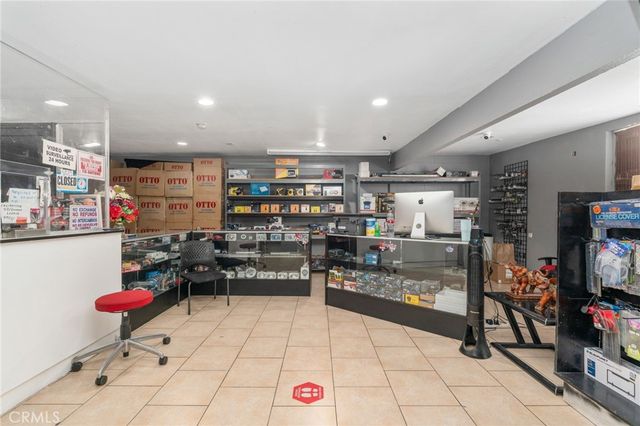 10240 Atlantic Ave, South Gate, CA 90280