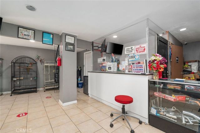 10240 Atlantic Ave, South Gate, CA 90280