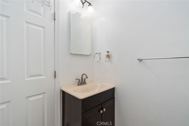 10240 Atlantic Ave, South Gate, CA 90280