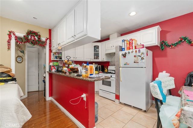 10240 Atlantic Ave, South Gate, CA 90280