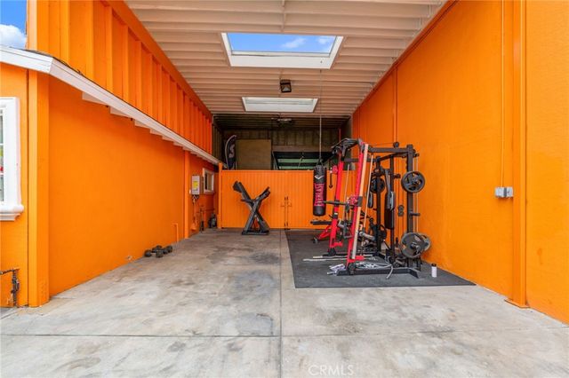 10240 Atlantic Ave, South Gate, CA 90280