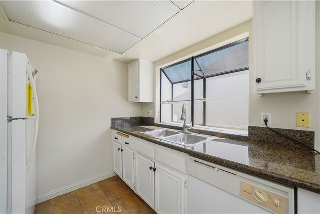 1251 S Meadow 120, Colton, CA 92324