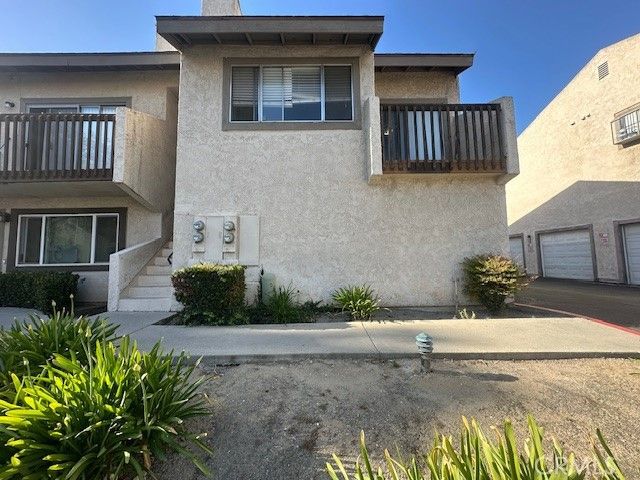 1251 S Meadow 120, Colton, CA 92324