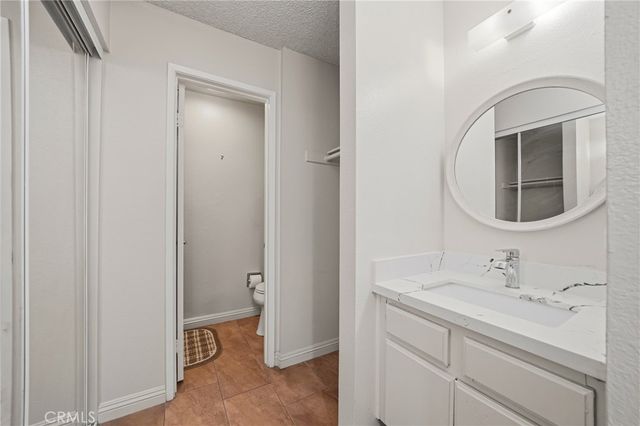 1251 S Meadow 120, Colton, CA 92324