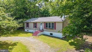513 RUSSELL RD, Berryville, VA 22611