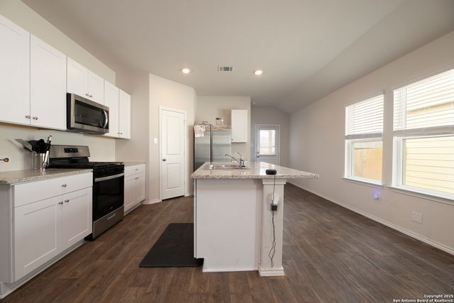 2857 Wolfcreek, New Braunfels, TX 78130