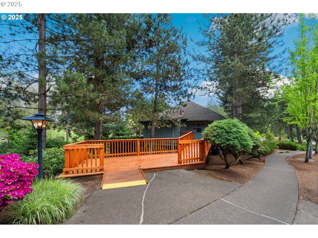 6170 Sw HEIGHTS Ln, Beaverton, OR 97007