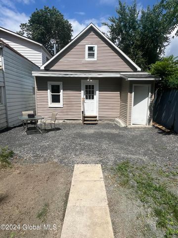 61 Hudson Street, Troy, NY 12180