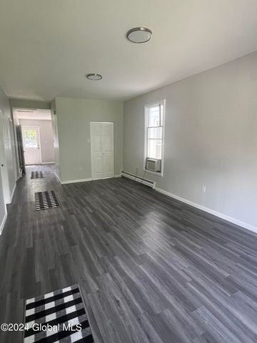 61 Hudson Street, Troy, NY 12180