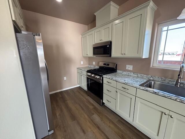 422 N Lala Street, Belen, NM 87002