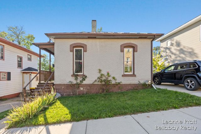 217 Dye Street, Ionia, MI 48846