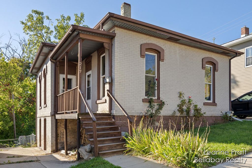 217 Dye Street, Ionia, MI 48846