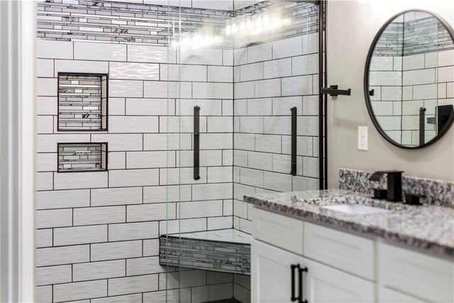 210 Rosehill Drive, Berryville, AR 72616