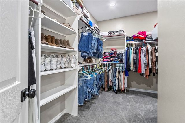 210 Rosehill Drive, Berryville, AR 72616