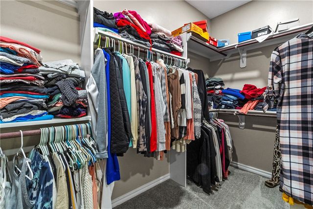 210 Rosehill Drive, Berryville, AR 72616