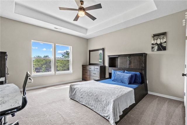 210 Rosehill Drive, Berryville, AR 72616