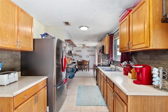 18 OLIVE CIRCLE, Ocala, FL 34472