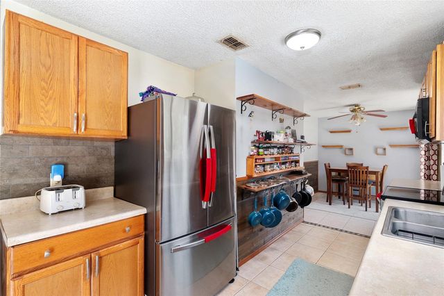 18 OLIVE CIRCLE, Ocala, FL 34472