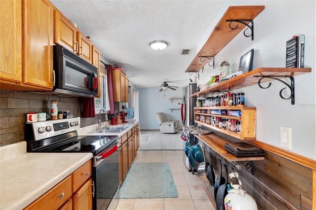 18 OLIVE CIRCLE, Ocala, FL 34472