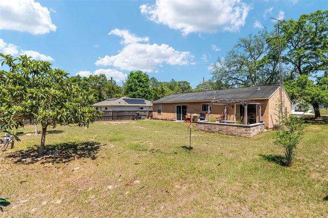 18 OLIVE CIRCLE, Ocala, FL 34472